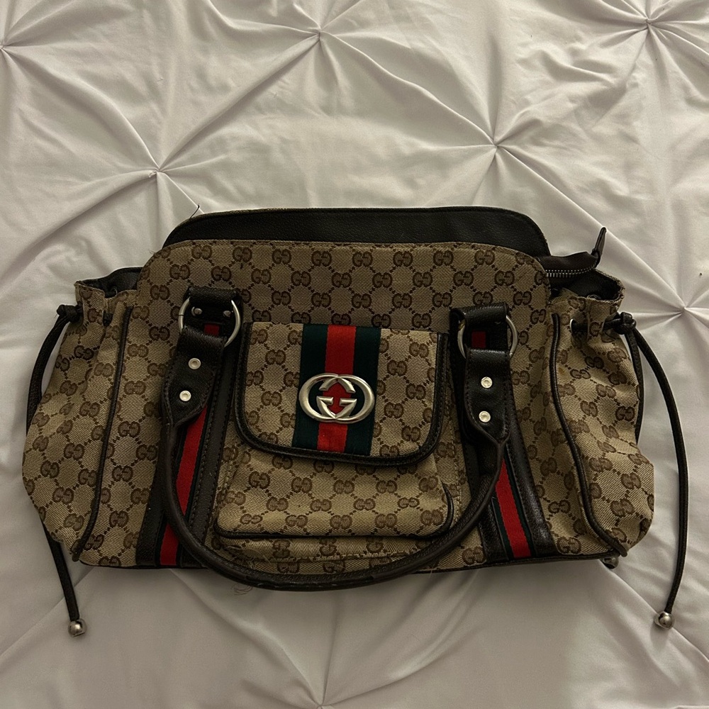 Gucci Beige and Black Shoulder Bag
